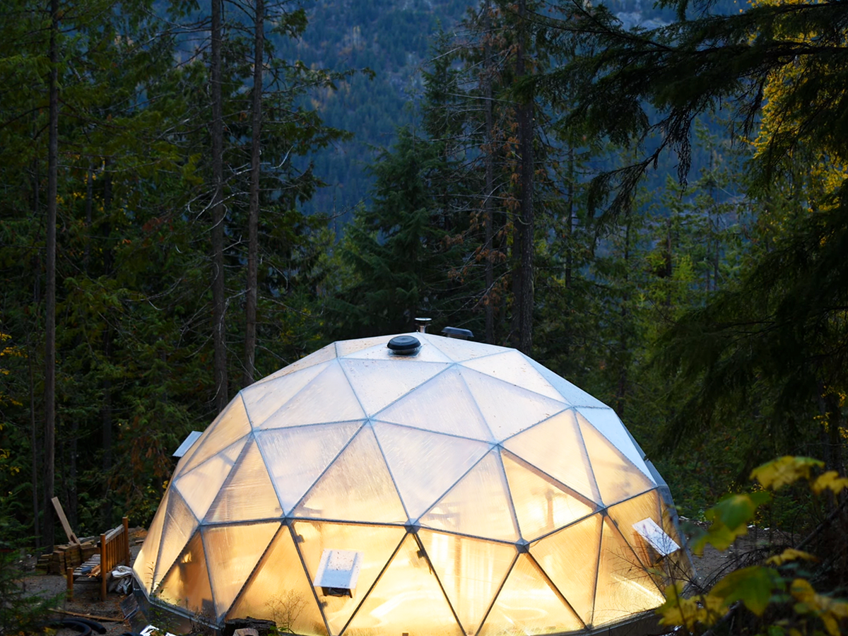 Growing Dome Greenhouse Kits (33ft)